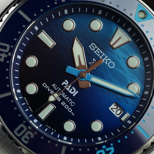 Чоловічий годинник SEIKO PROSPEX KING SUMO THE GREAT BLUE PADI SPECIAL EDITION SPB375J1 купити за ціною 63100 грн на сайті - THEWATCH