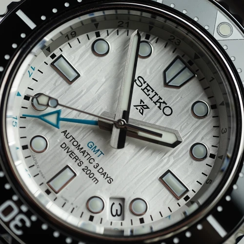 Мужские наручные часы SEIKO PROSPEX 1968 RE-INTERPRETATION GMT ARCTIC OCEAN LIMITED EDITION SPB439J1 купить по цене 90900 грн на сайте - THEWATCH