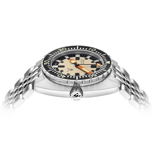 Чоловічий годинник DOXA ARMY BLACK CERAMIC BEZEL 785.10.031.10 купити за ціною 107500 грн на сайті - THEWATCH