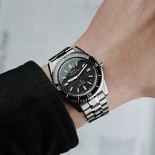 Мужские наручные часы SEIKO PROSPEX MARINEMASTER 1965 DIVER'S MODERN RE-INTERPRETATION SJE101J1 купить по цене 171700 грн на сайте - THEWATCH