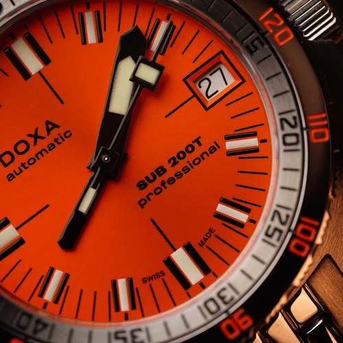 Мужские наручные часы DOXA SUB 200T PROFESSIONAL 804.10.351S.10 купить по цене 80500 грн на сайте - THEWATCH
