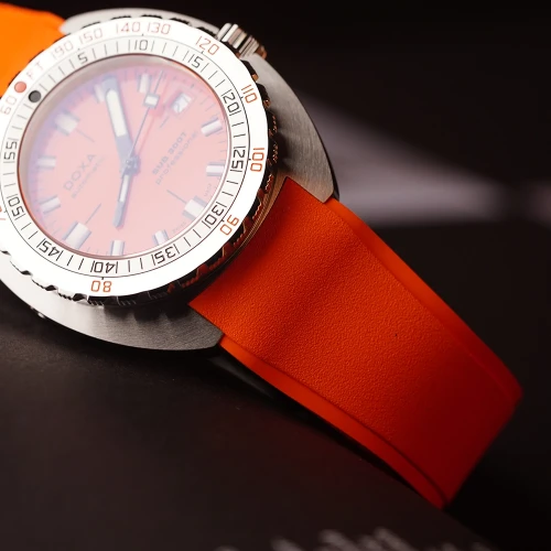 Чоловічий годинник DOXA SUB 300T PROFESSIONAL 840.10.351.21 купити за ціною 99900 грн на сайті - THEWATCH