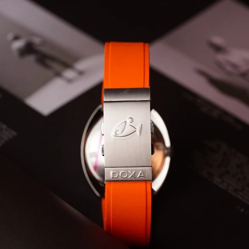 Чоловічий годинник DOXA SUB 300T PROFESSIONAL 840.10.351.21 купити за ціною 99900 грн на сайті - THEWATCH