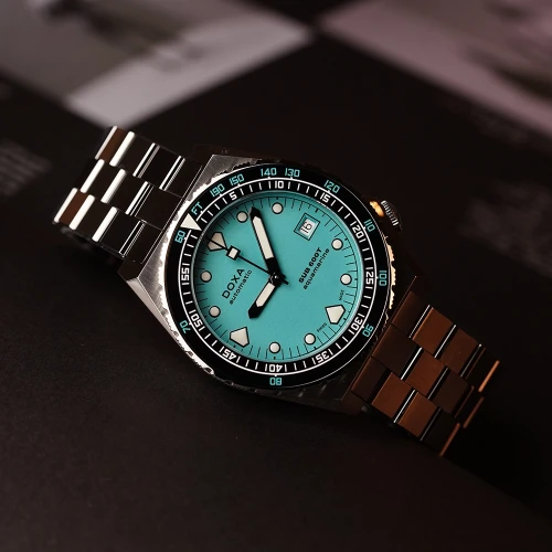 Чоловічий годинник DOXA SUB 600T AQUAMARINE 861.10.241.10 купити за ціною 80500 грн на сайті - THEWATCH