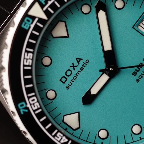 Чоловічий годинник DOXA SUB 600T AQUAMARINE 861.10.241.10 купити за ціною 80500 грн на сайті - THEWATCH