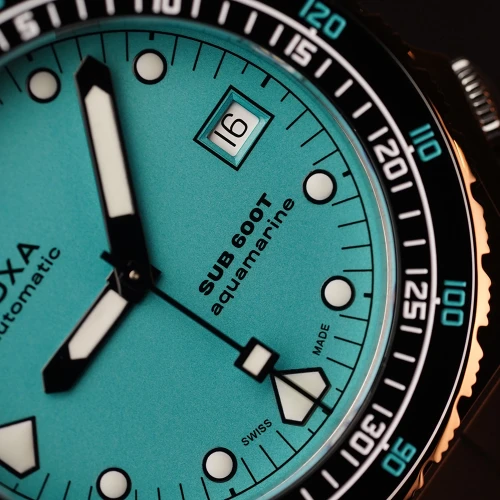 Чоловічий годинник DOXA SUB 600T AQUAMARINE 861.10.241.10 купити за ціною 80500 грн на сайті - THEWATCH