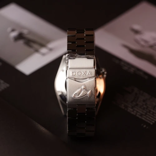 Чоловічий годинник DOXA SUB 600T AQUAMARINE 861.10.241.10 купити за ціною 80500 грн на сайті - THEWATCH