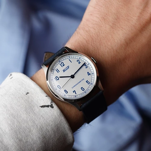 Чоловічий годинник TISSOT HERITAGE 1938 AUTOMATIC COSC T142.464.16.032.00 купити за ціною 46160 грн на сайті - THEWATCH