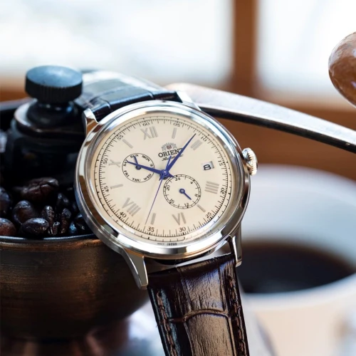 Чоловічий годинник ORIENT BAMBINO RA-AK0702Y30B купити за ціною 13650 грн на сайті - THEWATCH