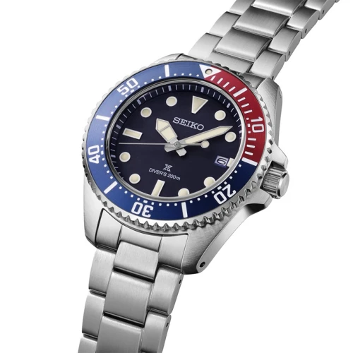 Чоловічий годинник SEIKO PROSPEX SOLAR SNE595P1 купити за ціною 27800 грн на сайті - THEWATCH