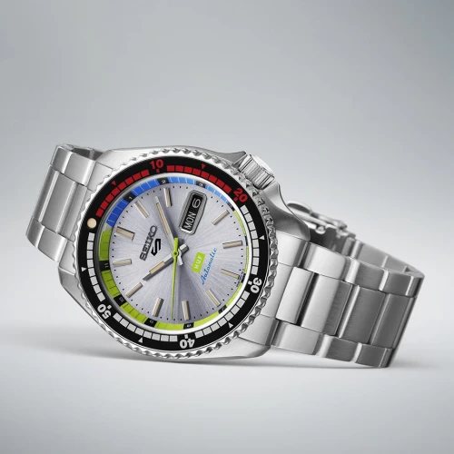 Чоловічий годинник SEIKO 5 SPORTS X HUF LIMITED EDITION SRPL33K1 купити за ціною 20200 грн на сайті - THEWATCH