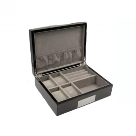 Шкатулка Salvadore WB/2272/4.WE.JW купити за ціною 4970 грн на сайті - THEWATCH