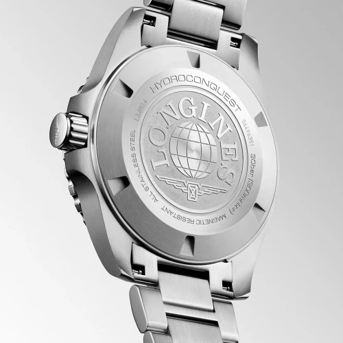 Чоловічий годинник LONGINES HYDROCONQUEST GMT L3.890.4.06.6 купити за ціною 174460 грн на сайті - THEWATCH
