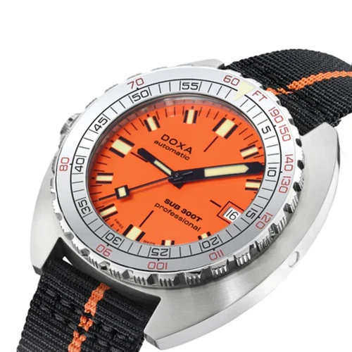 Чоловічий годинник DOXA SUB 300T ARISTERA PROFESSIONAL 840.10.351.10-SE10 купити за ціною 123700 грн на сайті - THEWATCH
