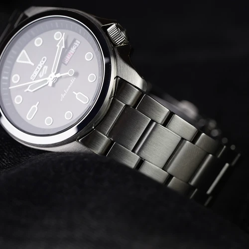 Чоловічий годинник SEIKO 5 SPORTS SRPE51K1 купити за ціною 15700 грн на сайті - THEWATCH