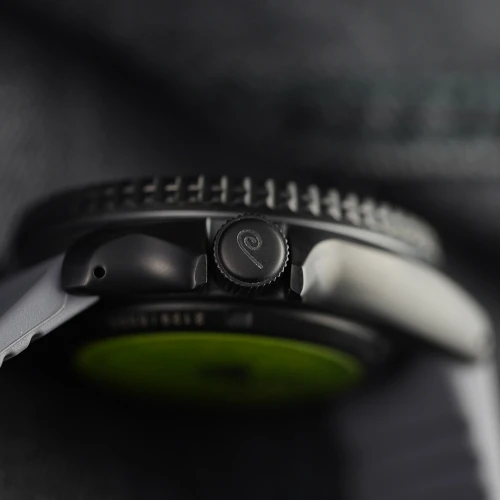 Чоловічий годинник SEIKO SEIKO 5 ONE PIECE SANJI LIMITED EDITION SRPH69K1 купити за ціною 22700 грн на сайті - THEWATCH