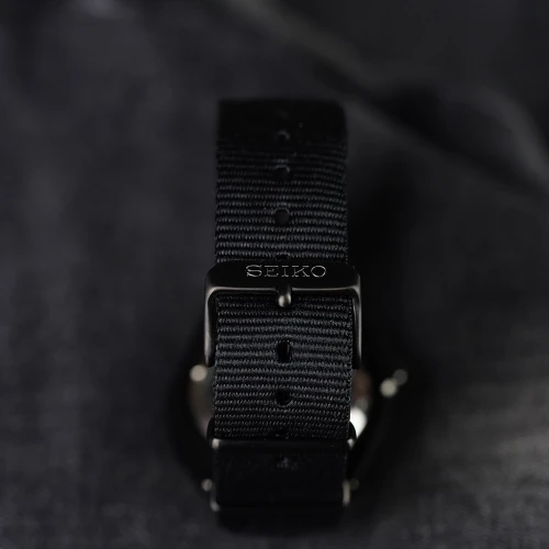 Чоловічий годинник SEIKO SEIKO 5 SRPJ37K1 купити за ціною 18200 грн на сайті - THEWATCH