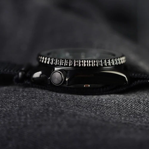 Чоловічий годинник SEIKO SEIKO 5 SRPJ37K1 купити за ціною 18200 грн на сайті - THEWATCH