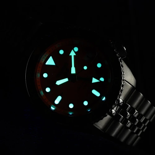 Чоловічий годинник SEIKO 5 SPORTS GMT SSK005K1 купити за ціною 24700 грн на сайті - THEWATCH