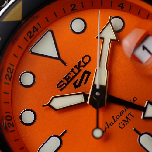 Чоловічий годинник SEIKO 5 SPORTS GMT SSK005K1 купити за ціною 24700 грн на сайті - THEWATCH