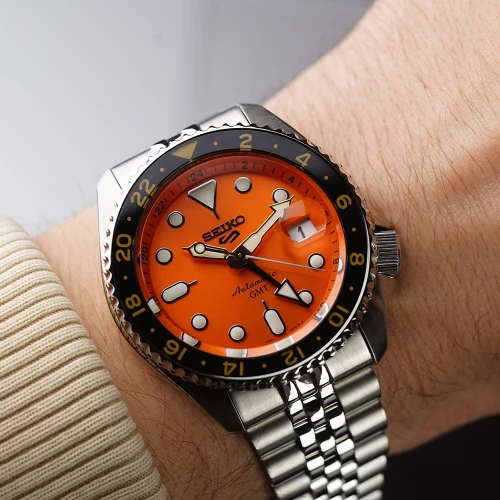 Чоловічий годинник SEIKO 5 SPORTS GMT SSK005K1 купити за ціною 24700 грн на сайті - THEWATCH