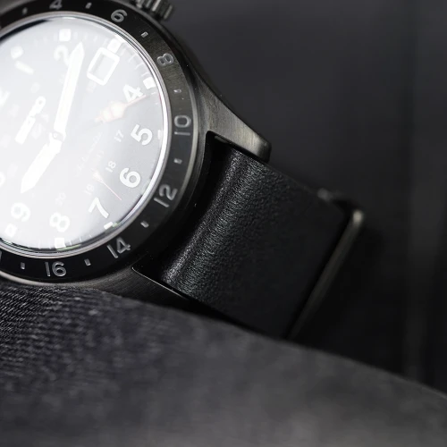 Чоловічий годинник SEIKO 5 SPORTS FIELD GMT SSK025K1 купити за ціною 21700 грн на сайті - THEWATCH