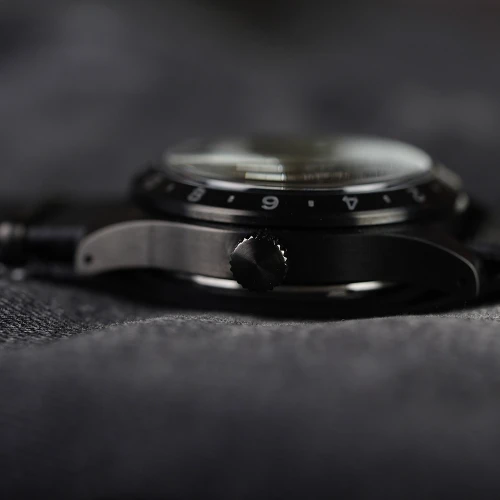 Чоловічий годинник SEIKO 5 SPORTS FIELD GMT SSK025K1 купити за ціною 21700 грн на сайті - THEWATCH