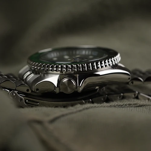 Чоловічий годинник SEIKO 5 SPORTS GMT SSK033K1 купити за ціною 24700 грн на сайті - THEWATCH