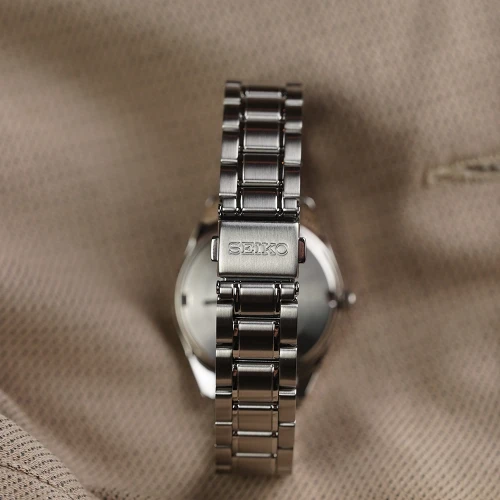 Женские наручные часы SEIKO CS SPORTS SUR579P1 купить по цене 26800 грн на сайте - THEWATCH