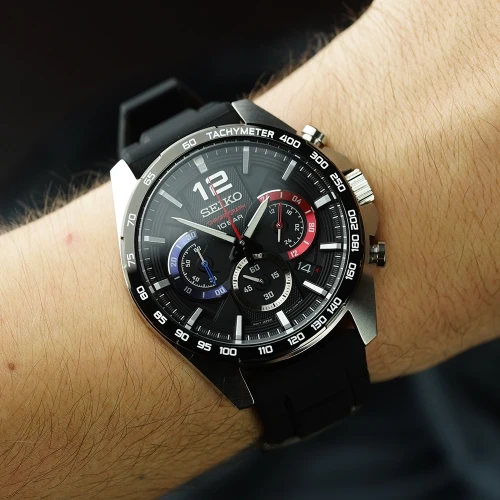 Чоловічий годинник SEIKO CS SPORTS SSB347P1 купити за ціною 14100 грн на сайті - THEWATCH