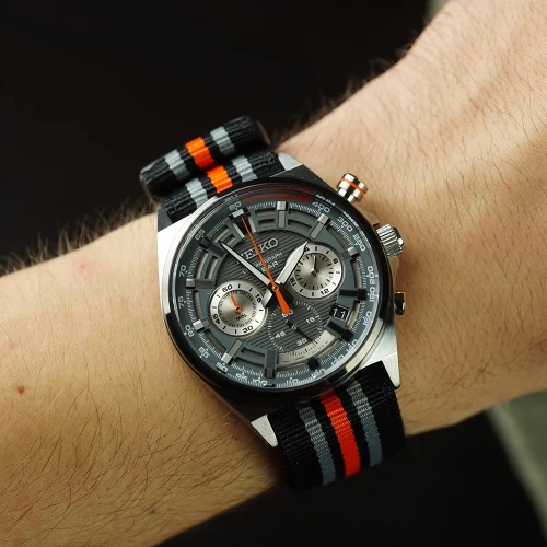 Чоловічий годинник SEIKO CS SPORTS SSB403P1 купити за ціною 16700 грн на сайті - THEWATCH