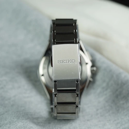 Чоловічий годинник SEIKO ASTRON GPS SOLAR SSH153J1 купити за ціною 131300 грн на сайті - THEWATCH