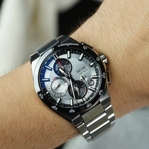 Чоловічий годинник SEIKO ASTRON GPS SOLAR SSH153J1 купити за ціною 131300 грн на сайті - THEWATCH