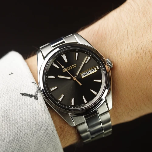 Чоловічий годинник SEIKO CS SPORTS SUR343P1 купити за ціною 13600 грн на сайті - THEWATCH