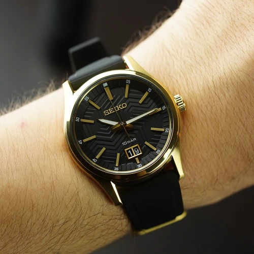 Чоловічий годинник SEIKO CS SPORTS SUR560P1 купити за ціною 15700 грн на сайті - THEWATCH