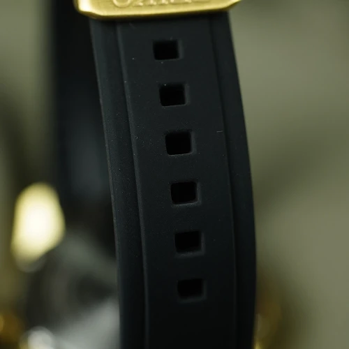 Чоловічий годинник SEIKO CS SPORTS SUR560P1 купити за ціною 15700 грн на сайті - THEWATCH