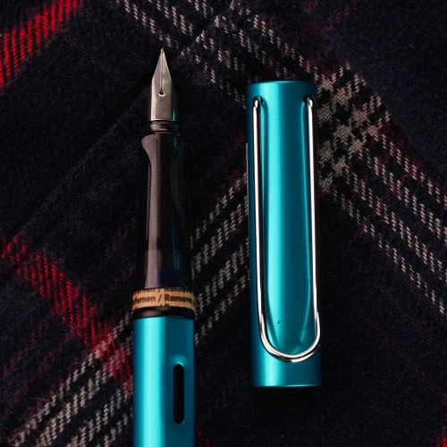 Чернильная ручка LAMY AL-Star Turmaline 4034720 купить по цене 2145 грн на сайте - THEWATCH