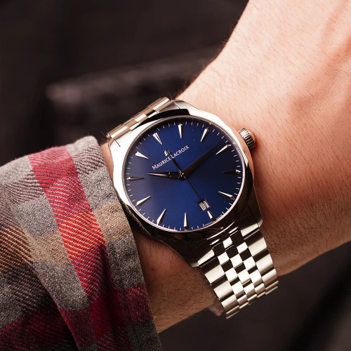 Чоловічий годинник MAURICE LACROIX 1975 QUARTZ 39MM 751007-SS002-430-1 купити за ціною 44700 грн на сайті - THEWATCH