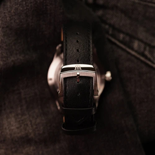 Чоловічий годинник MAURICE LACROIX 1975 AUTOMATIC 40MM 756008-SS001-330-2 купити за ціною 71520 грн на сайті - THEWATCH