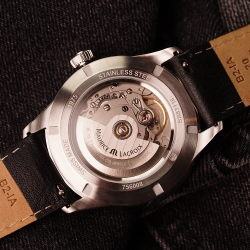 Чоловічий годинник MAURICE LACROIX 1975 AUTOMATIC 40MM 756008-SS001-330-2 купити за ціною 71520 грн на сайті - THEWATCH