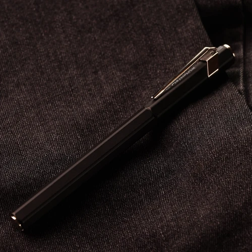 Чорнильна ручка Caran d'Ache 849 Metal Black купити за ціною 3945 грн на сайті - THEWATCH