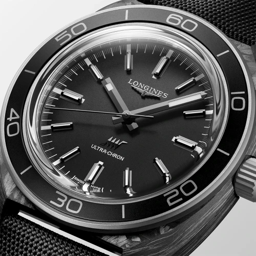 Чоловічий годинник LONGINES ULTRA-CHRON CARBON L2.839.4.52.2 купити за ціною 286610 грн на сайті - THEWATCH