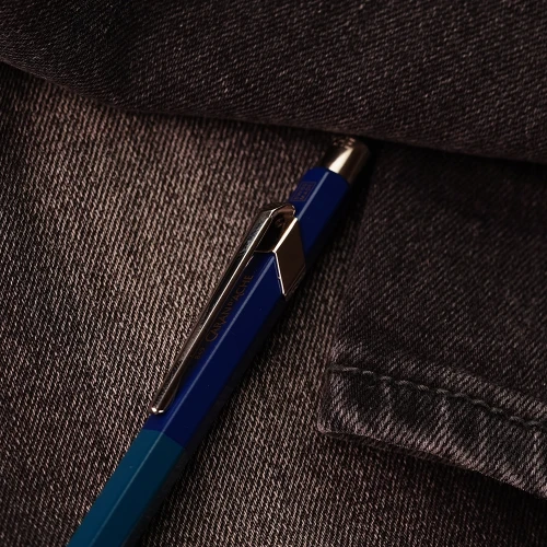 Ручка Caran d'Ache 849 PAUL SMITH Racing Green & Navy Blue Special Edition купити за ціною 2930 грн на сайті - THEWATCH