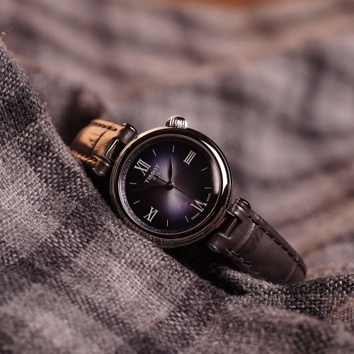 Жіночий годинник TISSOT DESIR T152.010.16.038.00 купити за ціною 15890 грн на сайті - THEWATCH