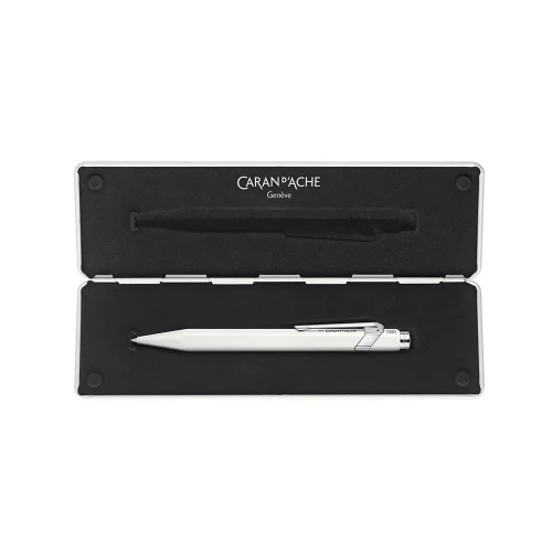 Ручка-ролер Caran d'Ache 849 White + box купити за ціною 3295 грн на сайті - THEWATCH