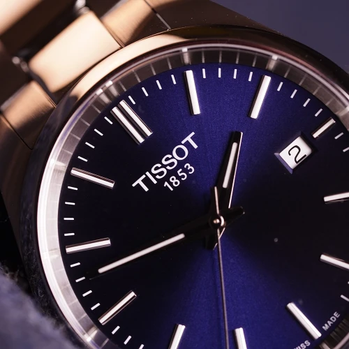 Жіночий годинник TISSOT PR 100 34MM T150.210.11.041.00 купити за ціною 16200 грн на сайті - THEWATCH