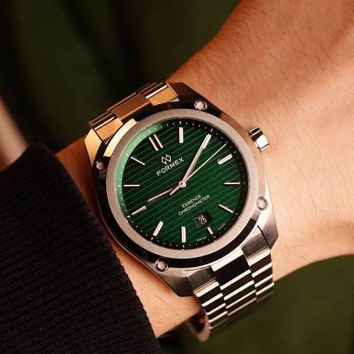 Чоловічий годинник FORMEX ESSENCE AUTOMATIC COSC "GREEN" 43MM 0330.1.6300.100 купити за ціною 85900 грн на сайті - THEWATCH