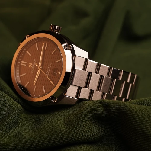 Чоловічий годинник FORMEX ESSENCE AUTOMATIC COSC "BLACK" 43MM 0330.1.6321.100 купити за ціною 85900 грн на сайті - THEWATCH