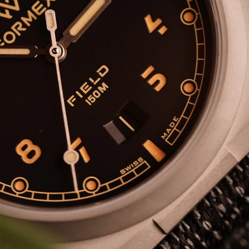 Чоловічий годинник FORMEX FIELD AUTOMATIC "BLACK" 40MM 0660.1.6523.121 купити за ціною 43200 грн на сайті - THEWATCH