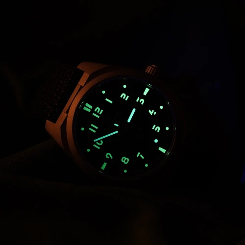 Чоловічий годинник FORMEX FIELD AUTOMATIC "ASH GREY" 40MM 0660.1.6543.722 купити за ціною 52300 грн на сайті - THEWATCH